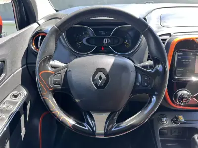 Renault Captur 2014 - 9900 EUR, 217000 km - AUTO.MOTO.pt - 217000km - foto 32 de 60
