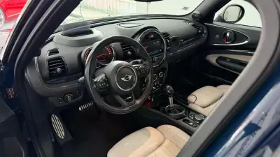 MINI Clubman 2016 - 18990 EUR, 196000 km - AUTO.MOTO.pt - 196000km - foto 14 de 27