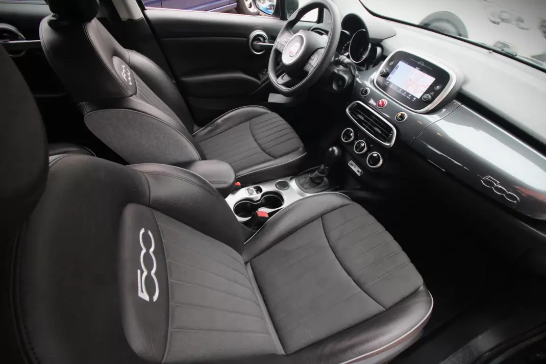 Fiat 500X 2018 - 14990 EUR, 99000 km - 99000km - foto 25 de 31
