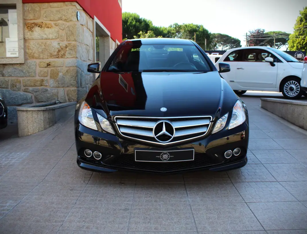 Mercedes-Benz E 250 2010 - 14990 EUR, 225000 km - 225000km - foto 2 de 31
