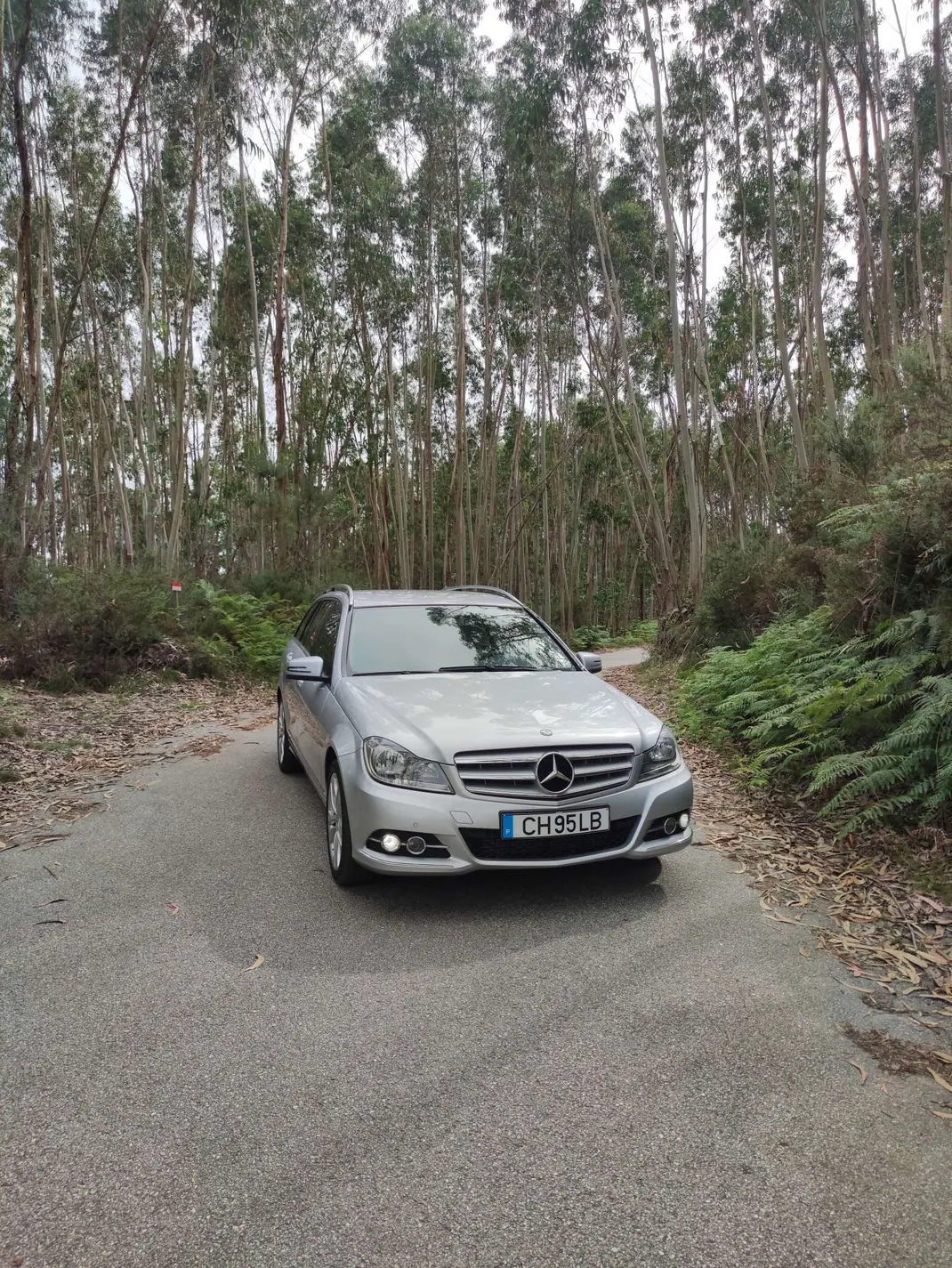 Mercedes-Benz C 200 2011 - 9250 EUR, 298500 km - AUTO.MOTO.pt - 298500km - foto 3 de 11