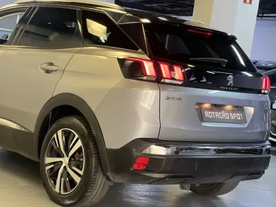 Peugeot 3008 2018 - 14990 EUR, 103000 km - 103000km - foto 30 de 35