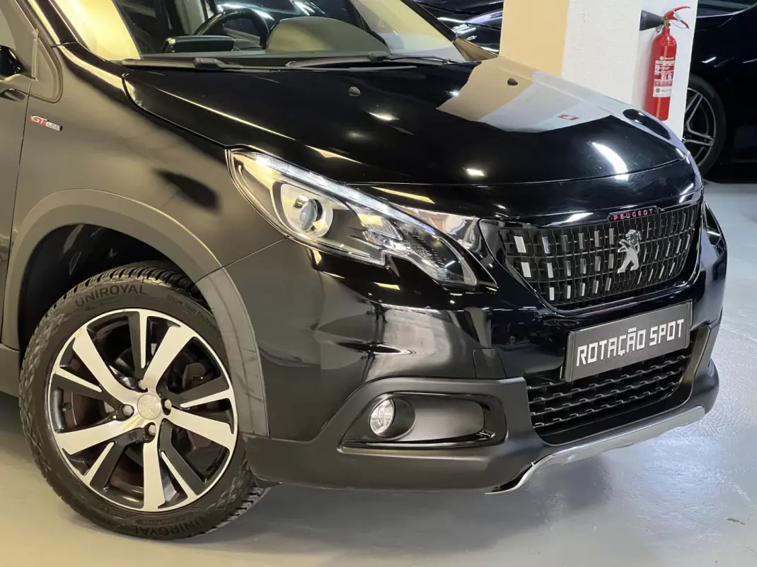 Peugeot 2008 2017 - 9990 EUR, 110000 km - AUTO.MOTO.pt - 110000km - foto 30 de 47