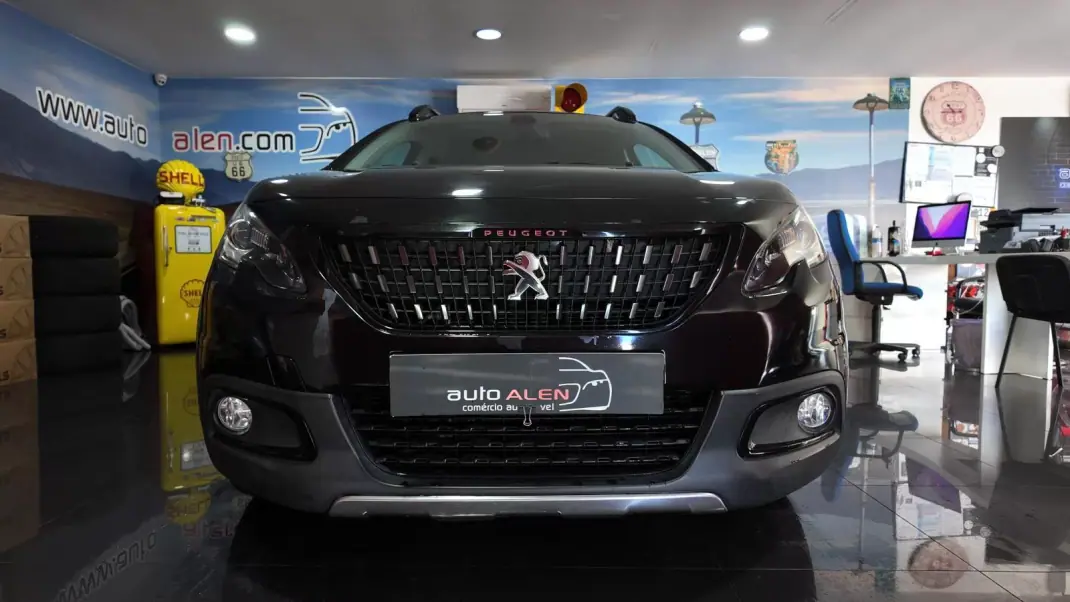 Peugeot 2008 2018 - 16750 EUR, 88000 km - AUTO.MOTO.pt - 88000km - foto 2 de 20