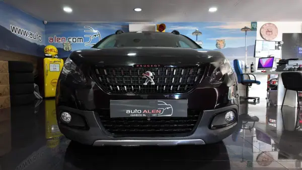 Peugeot 2008 2018 - 16750 EUR, 88000 km - AUTO.MOTO.pt - 88000km - foto 2 de 20