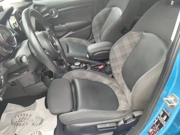 MINI Cooper 2016 - 14740 EUR, 119000 km - AUTO.MOTO.pt - 119000km - foto 7 de 14