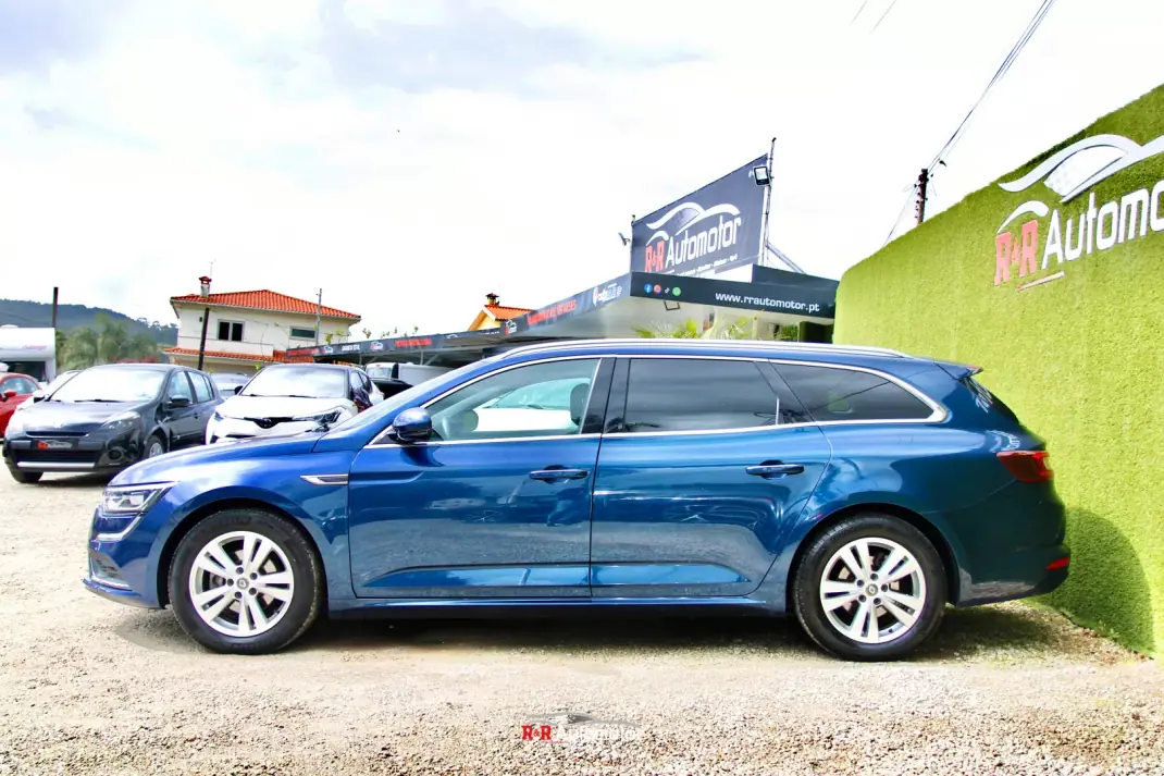 Renault Talisman Sport Tourer 2016 - 14750 EUR, 104000 km - AUTO.MOTO.pt - 104000km - foto 9 de 46