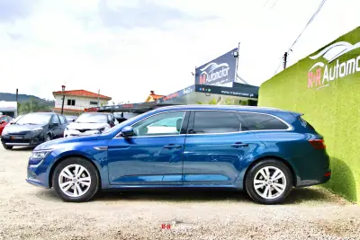 Renault Talisman Sport Tourer 2016 - 14750 EUR, 104000 km - AUTO.MOTO.pt - 104000km - foto 9 de 46