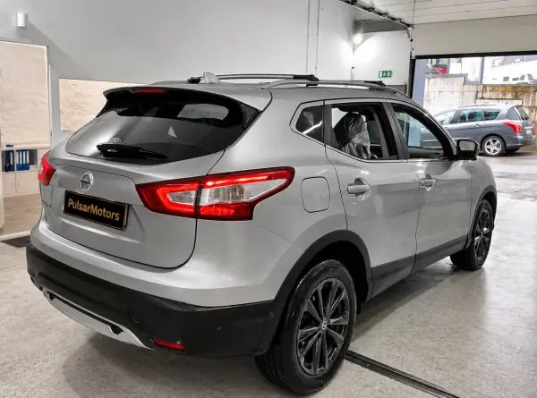 Nissan Qashqai 2014 - 13900 EUR, 179252 km - AUTO.MOTO.pt - 179252km - foto 3 de 10