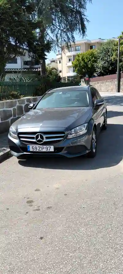 Mercedes-Benz C 180 2015 - 14500 EUR, 230000 km - AUTO.MOTO.pt - 230000km - foto 5 de 13