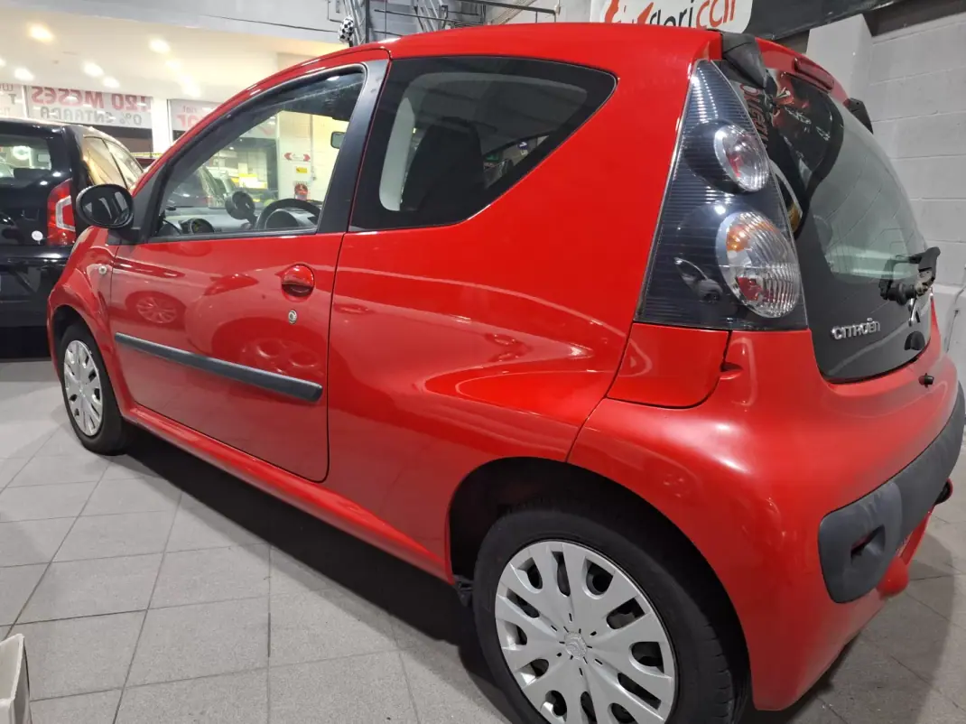 Citroën C1 2013 - 5900 EUR, 129862 km - AUTO.MOTO.pt - 129862km - foto 3 de 11