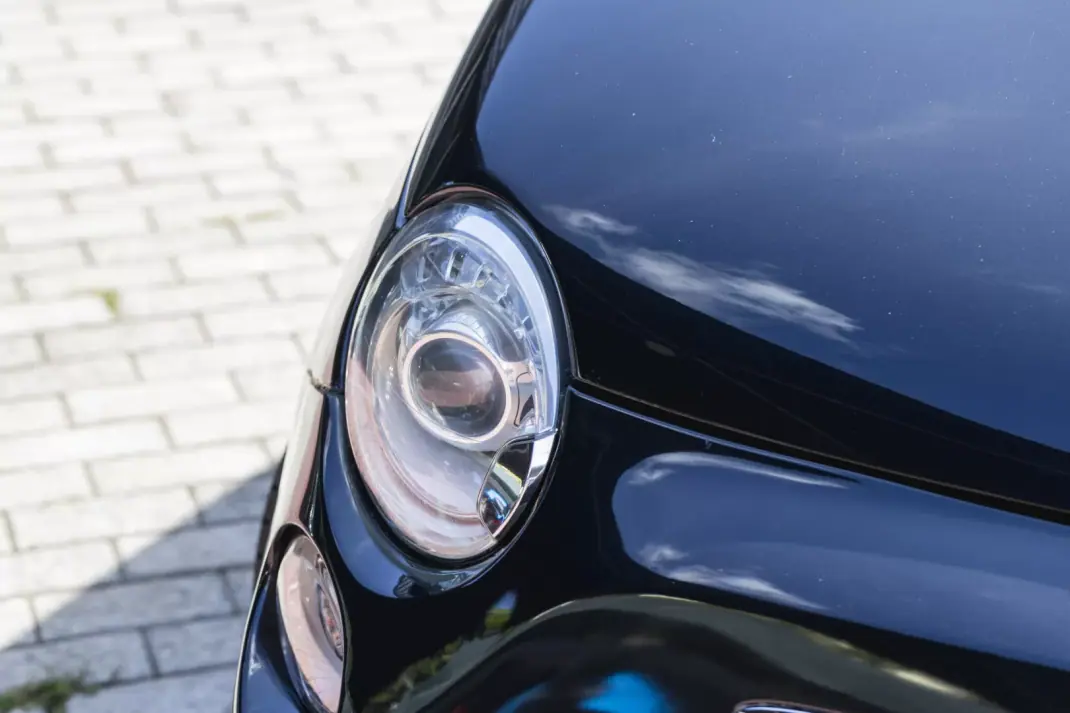Fiat 500C 2012 - 12900 EUR, 136580 km - 136580km - foto 10 de 48