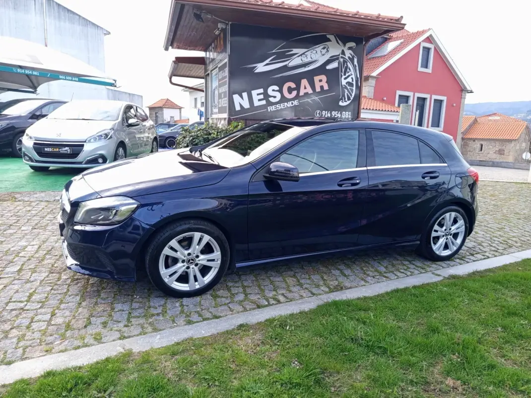 Mercedes-Benz A 180 2018 - 17990 EUR, 75772 km - AUTO.MOTO.pt - 75772km - foto 1 de 12