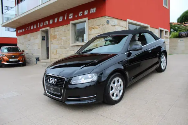 Audi A3 Cabrio 2010 - 11650 EUR, 117000 km - AUTO.MOTO.pt - 117000km - foto 20 de 25