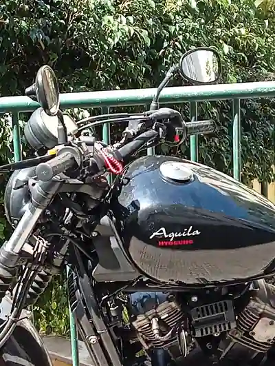 Hyosung RX 125 2018 - 850 EUR, 2016 km - foto 4 de 7