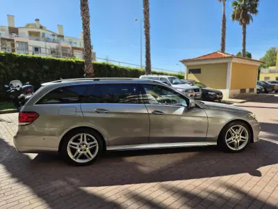 Mercedes-Benz E 300 2014 - 19480 EUR, 109000 km - AUTO.MOTO.pt - 109000km - foto 9 de 13