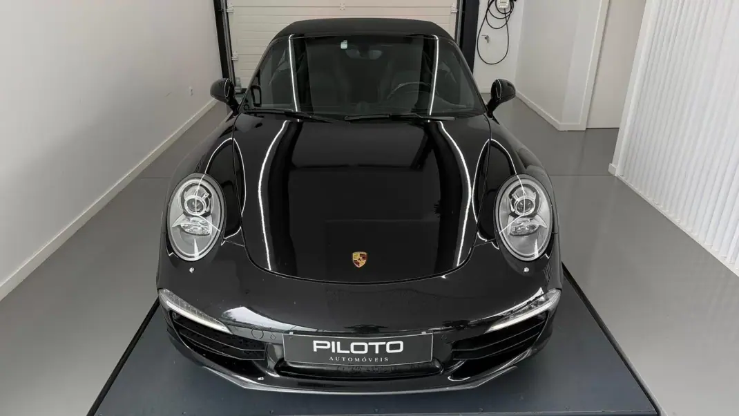 Porsche 911 2012 - 89490 EUR, 112000 km - AUTO.MOTO.pt - 112000km - foto 3 de 28
