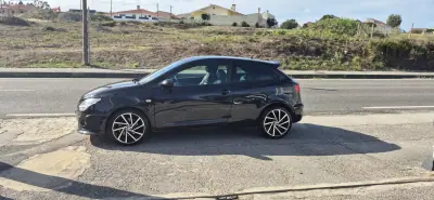 SEAT Ibiza 2011 - 12900 EUR, 126027 km - AUTO.MOTO.pt - 126027km - foto 7 de 39