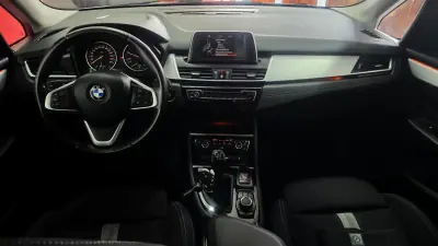 BMW 216 Active Tourer 2016 - 14890 EUR, 92637 km - AUTO.MOTO.pt - 92637km - foto 15 de 55