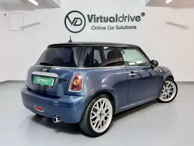 MINI 3 Portas 2010 - 7950 EUR, 181000 km - 181000km - foto 6 de 41