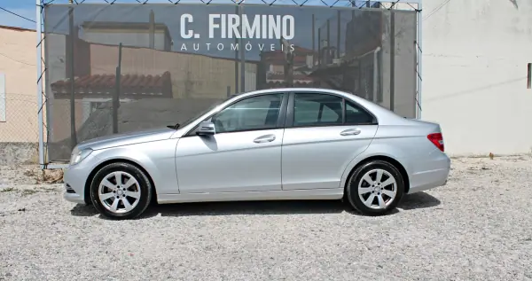 Mercedes-Benz C 220 2013 - 15900 EUR, 122723 km - AUTO.MOTO.pt - 122723km - foto 8 de 27