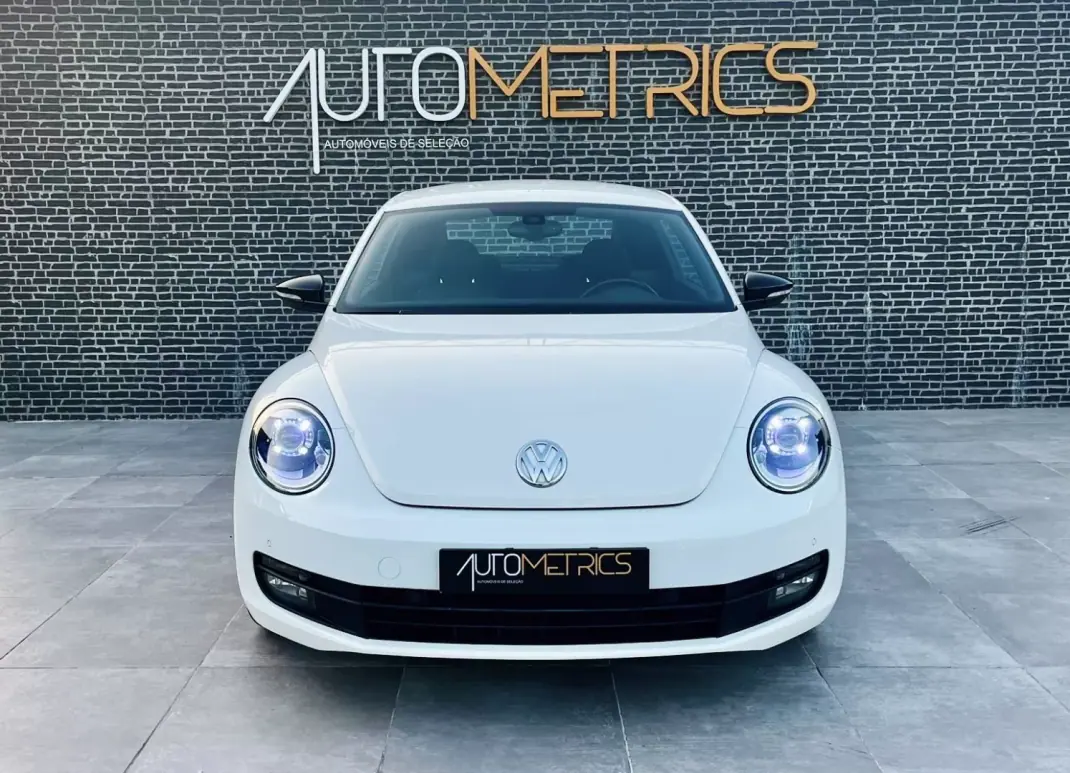 Volkswagen New Beetle 2012 - 10900 EUR, 229000 km - 229000km - foto 7 de 14