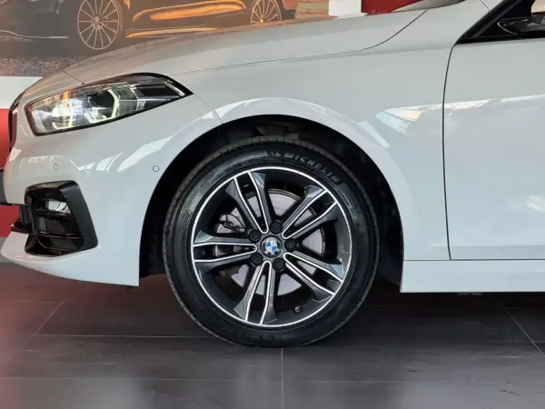 BMW 116 2019 - 22990 EUR, 79362 km - AUTO.MOTO.pt - 79362km - foto 7 de 20