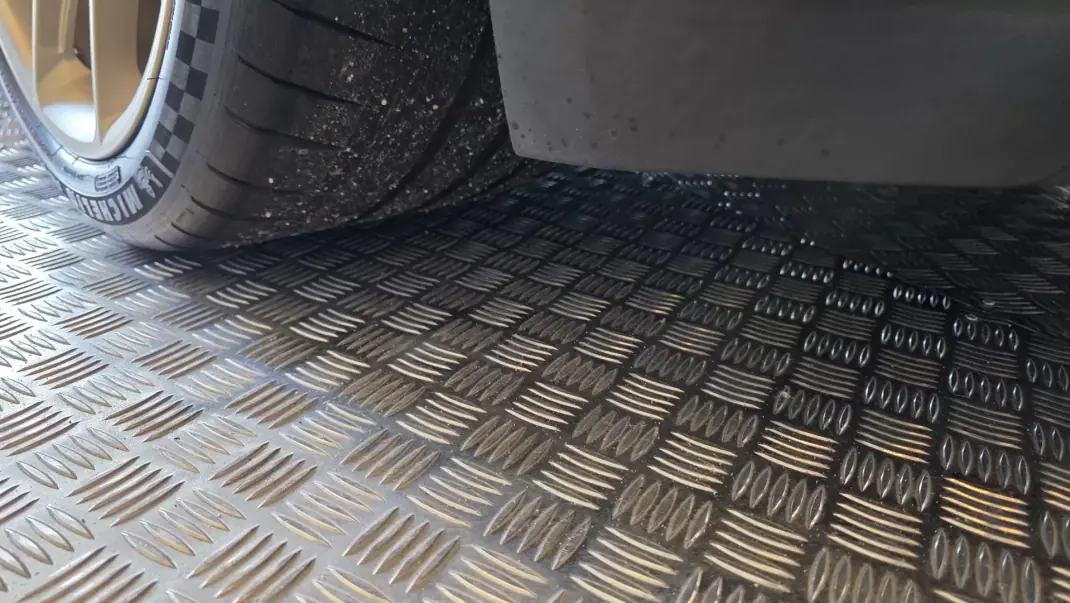 Porsche 992 2021 - 235000 EUR, 15666 km - AUTO.MOTO.pt - 15666km - foto 38 de 61