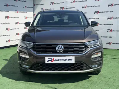 Volkswagen T-Roc 2018 - 16990 EUR, 102000 km - AUTO.MOTO.pt - 102000km - foto 3 de 12
