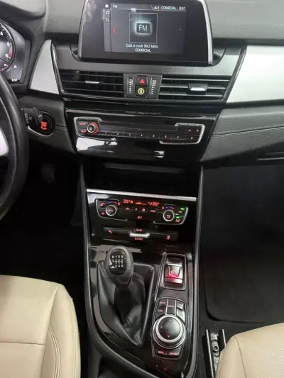 BMW 216 Gran Tourer 2019 - 18900 EUR, 253000 km - AUTO.MOTO.pt - 253000km - foto 10 de 13