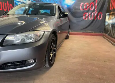BMW 316 2009 - 9500 EUR, 111000 km - AUTO.MOTO.pt - 111000km - foto 17 de 47