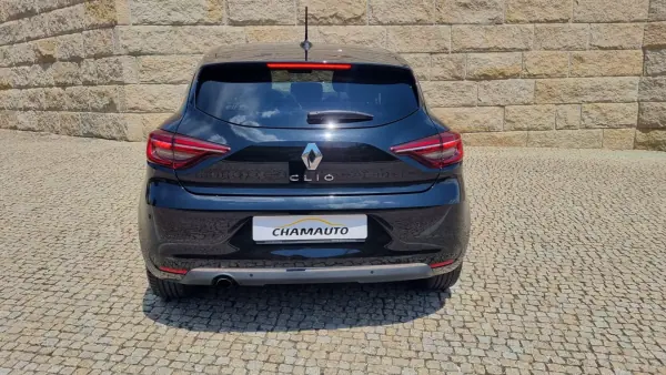 Renault Clio 2020 - 13490 EUR, 62000 km - AUTO.MOTO.pt - 62000km - foto 4 de 20