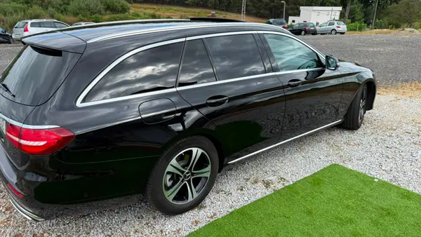 Mercedes-Benz E 220 2017 - 15500 EUR, 450000 km - AUTO.MOTO.pt - 450000km - foto 5 de 24