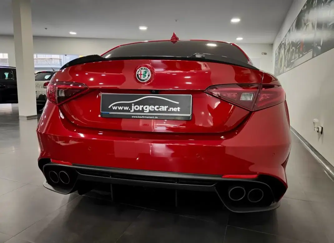 Alfa Romeo Giulia 2018 - 62500 EUR, 53000 km - 53000km - foto 21 de 60