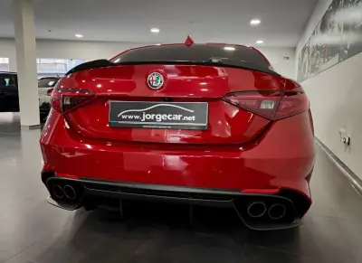 Alfa Romeo Giulia 2018 - 62500 EUR, 53000 km - AUTO.MOTO.pt - 53000km - foto 21 de 60