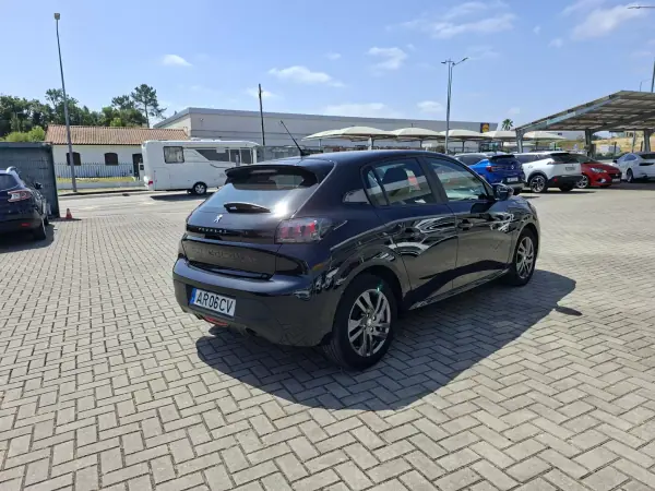 Peugeot 208 2022 - 13850 EUR, 75000 km - AUTO.MOTO.pt - 75000km - foto 6 de 28