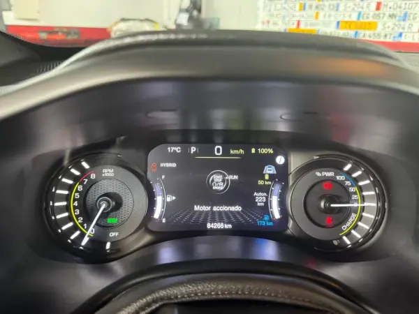 Jeep Renegade 2022 - 20490 EUR, 84266 km - AUTO.MOTO.pt - 84266km - foto 14 de 18