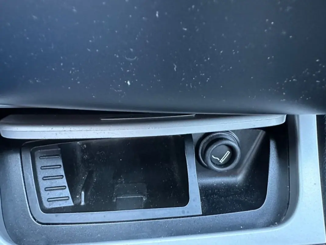 BMW 120 2013 - 17500 EUR, 154360 km - AUTO.MOTO.pt - 154360km - foto 37 de 46