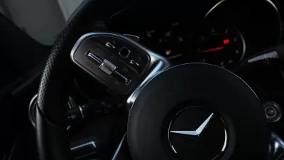 Mercedes-Benz C 220 2020 - 29000 EUR, 169000 km - AUTO.MOTO.pt - 169000km - foto 28 de 42