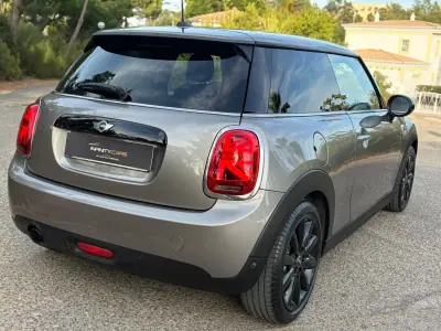 MINI 3 Portas 2016 - 12899 EUR, 100000 km - 100000km - foto 9 de 22