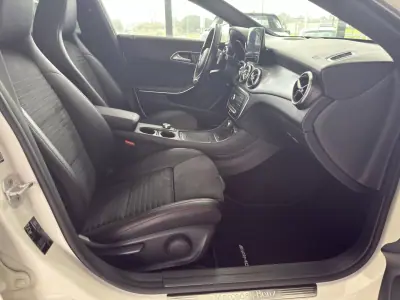 Mercedes-Benz CLA 220 2017 - 18900 EUR, 246604 km - AUTO.MOTO.pt - 246604km - foto 6 de 29