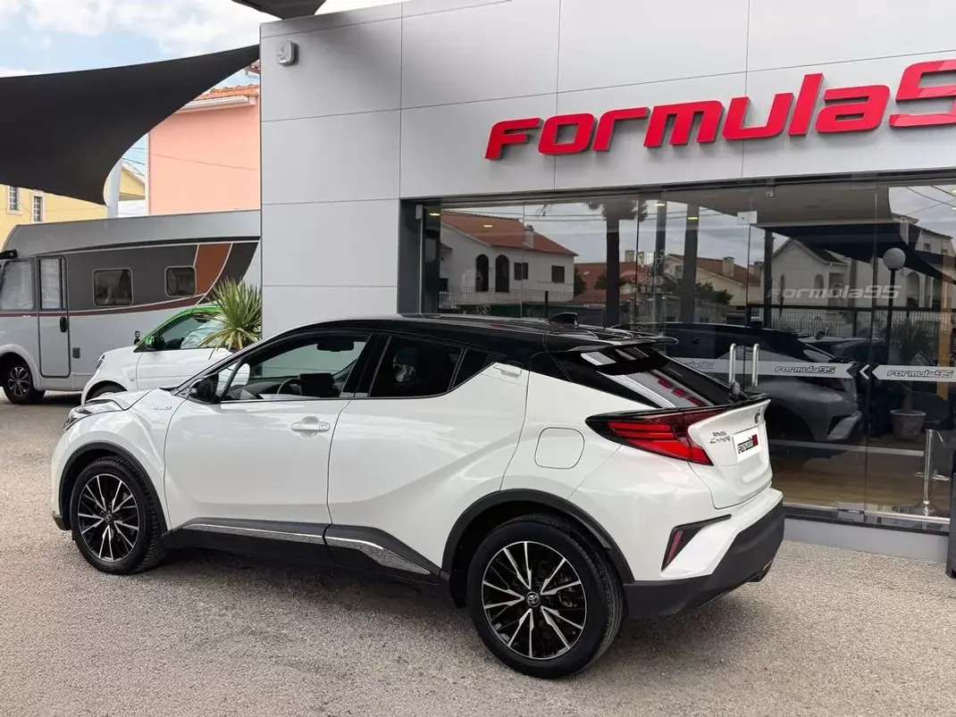 Toyota C-HR 2020 - 24400 EUR, 57145 km - AUTO.MOTO.pt - 57145km - foto 4 de 40