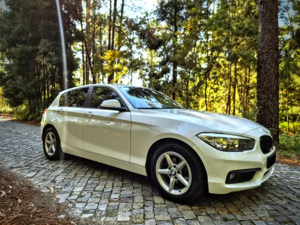 BMW 116 2017 - 12900 EUR, 205000 km - AUTO.MOTO.pt - 205000km - foto 24 de 25