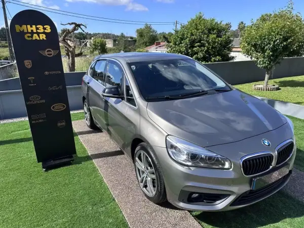 BMW 218 Active Tourer 2014 - 13900 EUR, 150000 km - AUTO.MOTO.pt - 150000km - foto 4 de 60