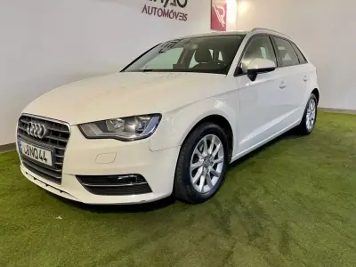 Audi A3 Sportback 2013 - 12500 EUR, 175000 km - AUTO.MOTO.pt - 175000km - foto 6 de 25