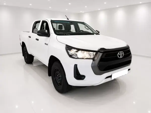 Toyota Hilux 2021 - 27560 EUR, 149633 km - 149633km - foto 2 de 8