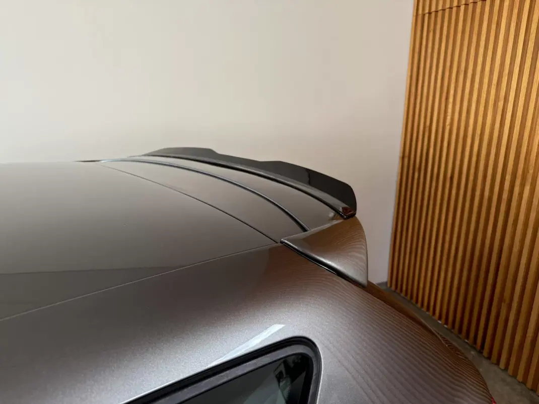 SEAT Leon 2015 - 14000 EUR, 181000 km - AUTO.MOTO.pt - 181000km - foto 28 de 92