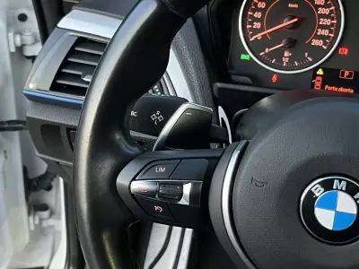 BMW M235i 2016 - 34500 EUR, 130000 km - AUTO.MOTO.pt - 130000km - foto 12 de 24