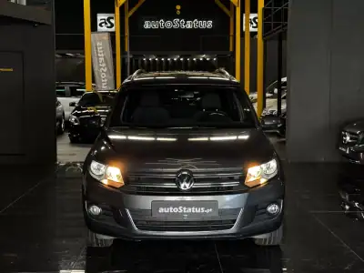 Volkswagen Tiguan 2016 - 16990 EUR, 190300 km - AUTO.MOTO.pt - 190300km - foto 4 de 34