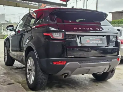 Land Rover Range Rover Evoque 2016 - 17499 EUR, 185000 km - AUTO.MOTO.pt - 185000km - foto 15 de 17